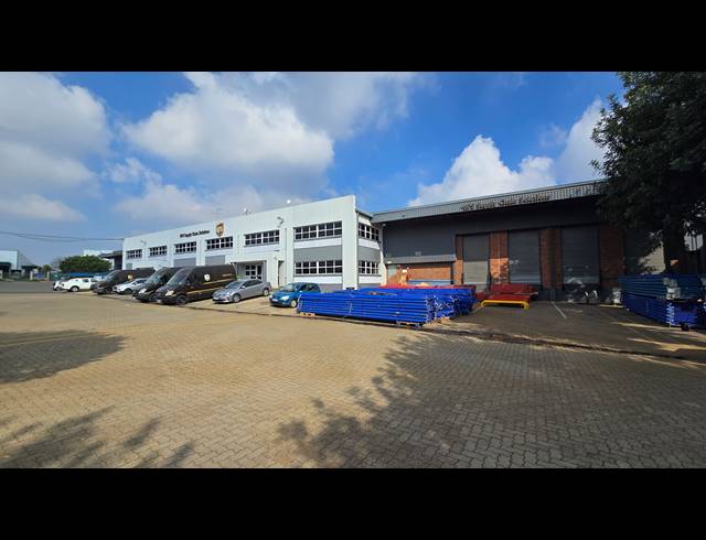6,932M² WAREHOUSE TO LET IN SPARTAN